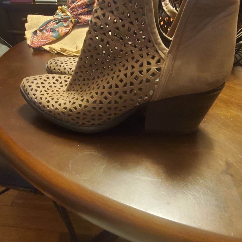 Boots - Picture 2 of 2